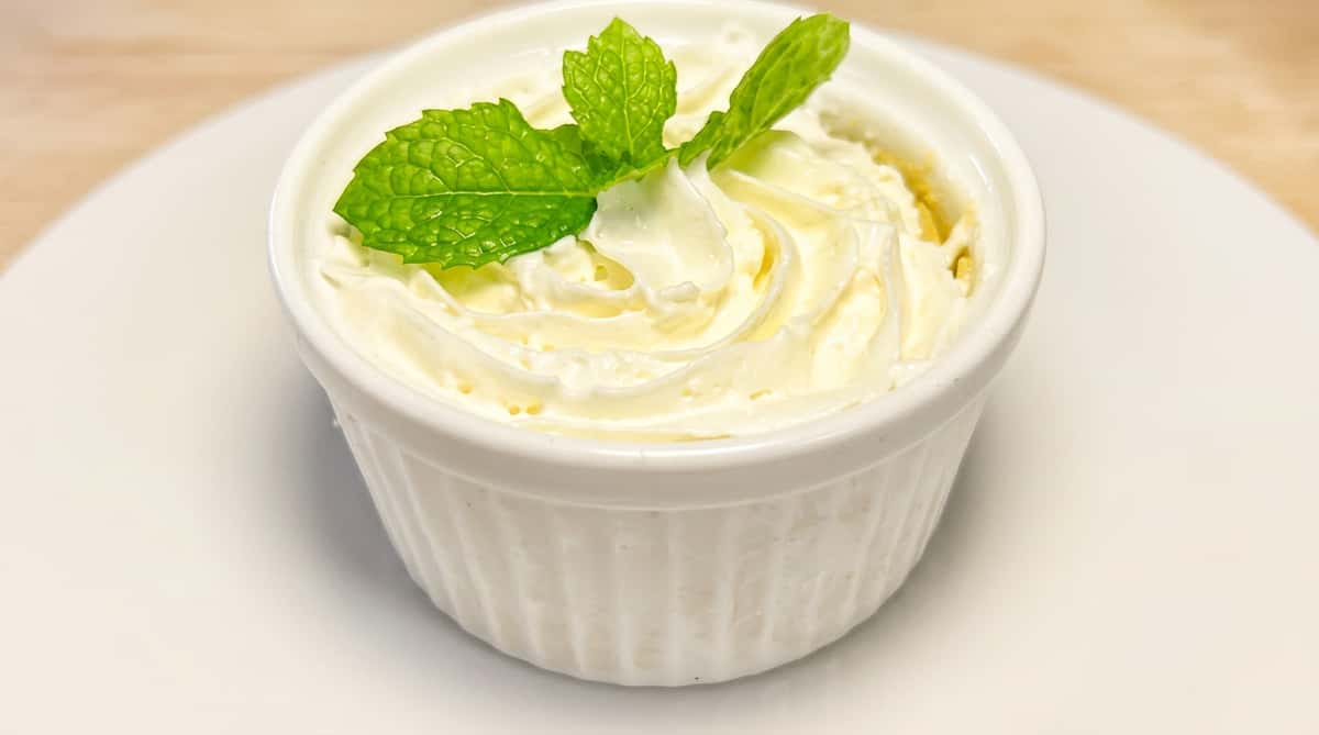 dessert-with-mint_enhanced.png