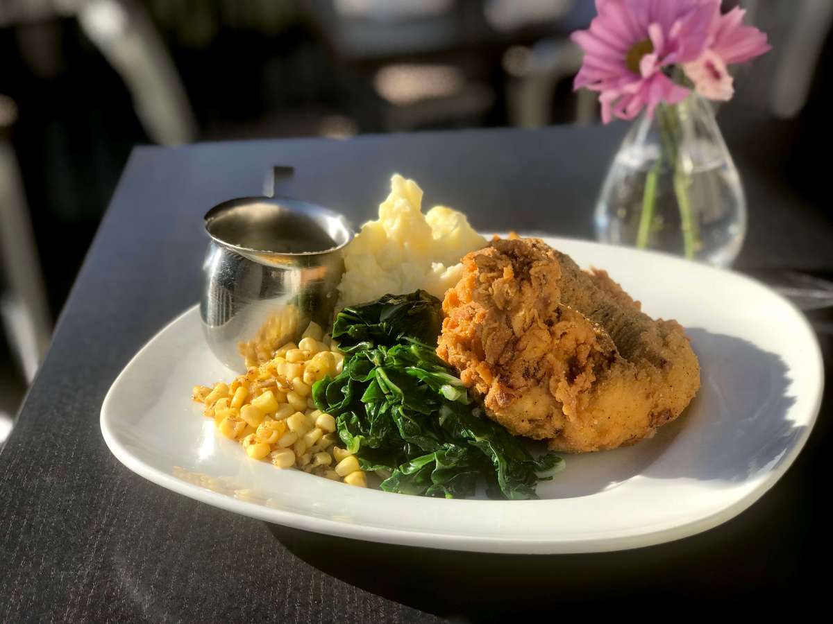 Crispy Fried "Free Range" Jidori Chicken w/ Mashed Potatoes, Sauteed