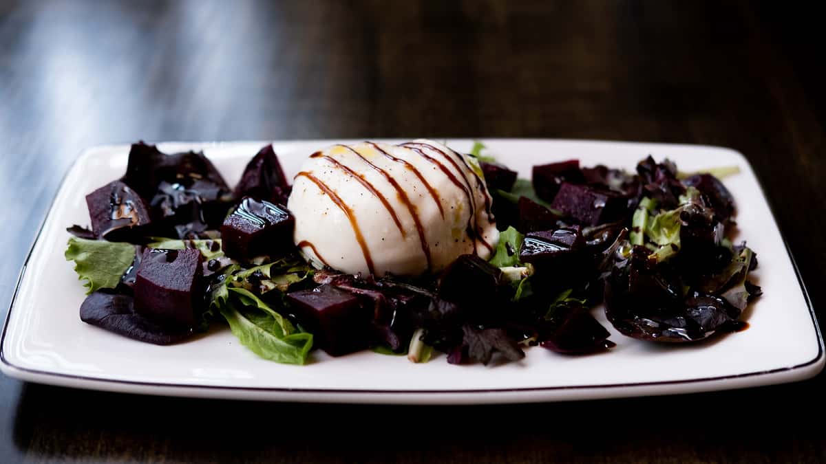 picture of roasted beets with burrata and balsamic glaze