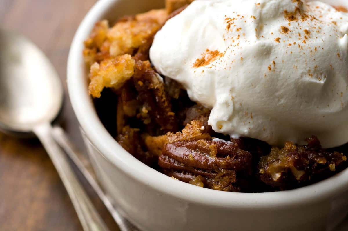 Pecan pie dessert
