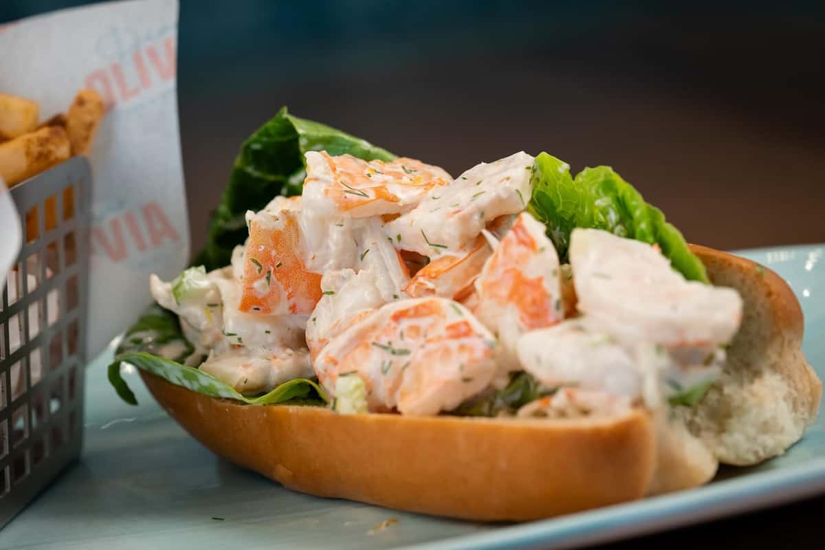 Lobster roll