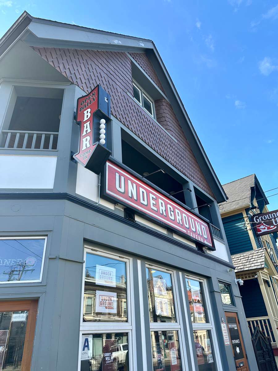 Underground Tavern External