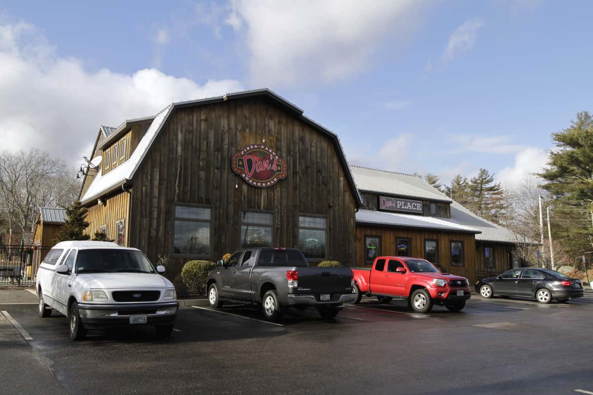 about-dan-s-place-restaurant-in-west-greenwich-ri