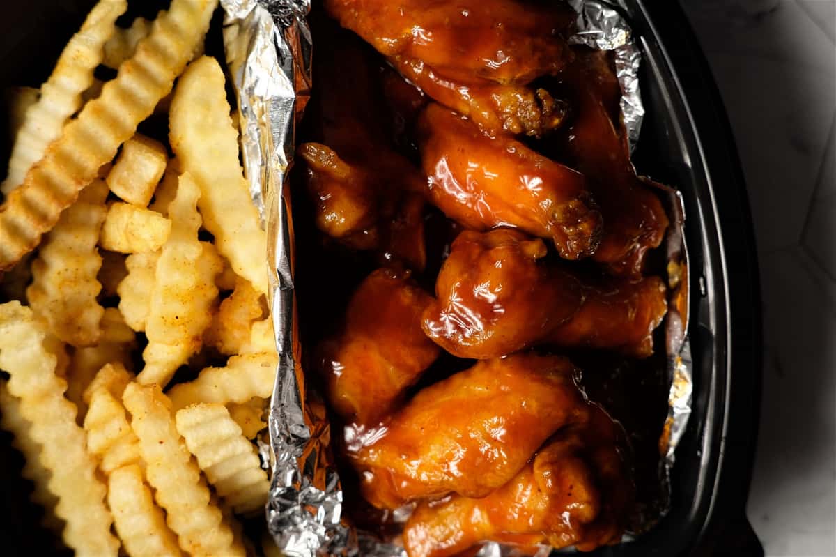 Honey hot wings and fries