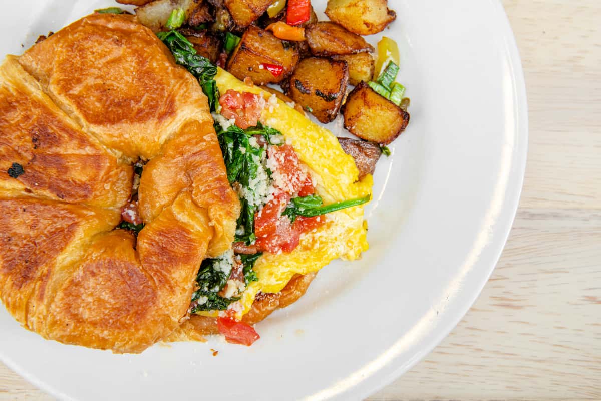Truffle scramble egg
