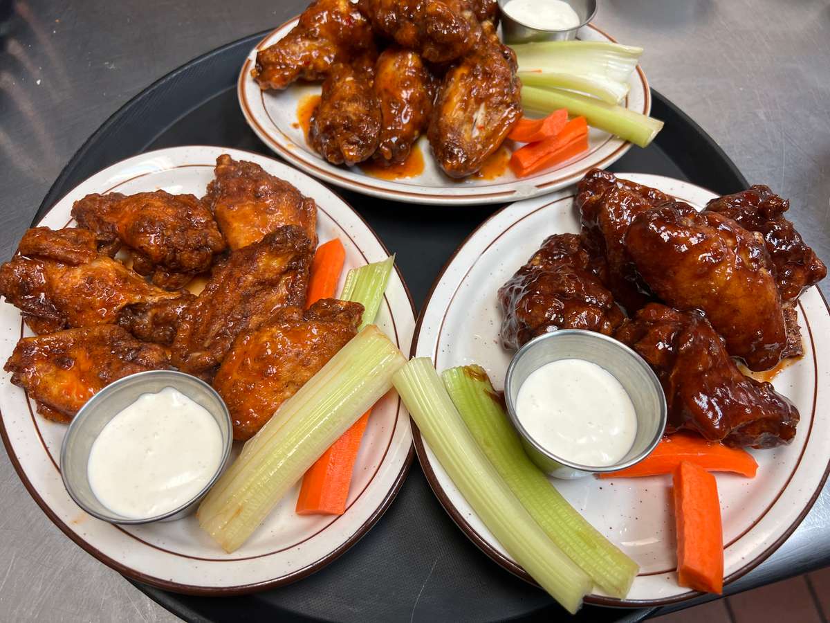 6 or 12 Hot Buffalo, Mild , Mango Habanero 
