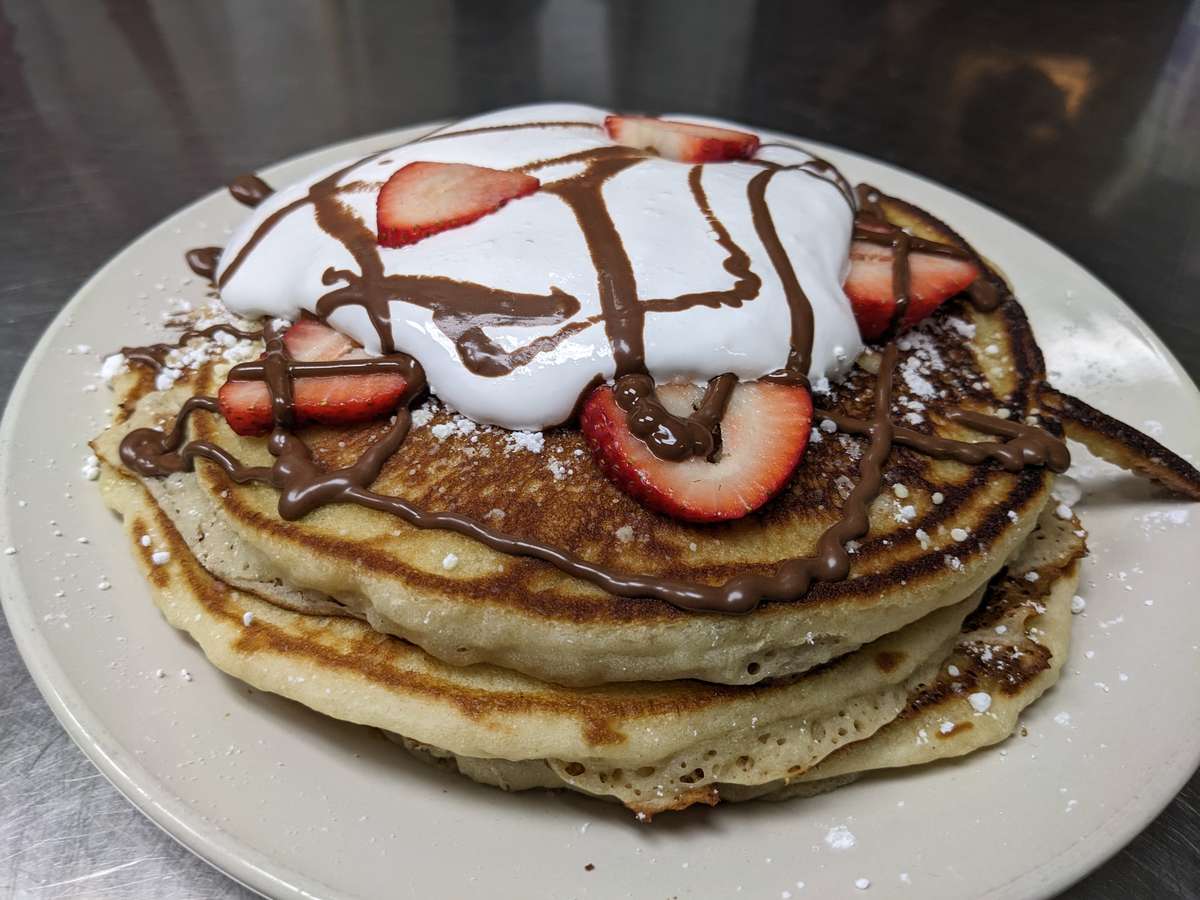 S'mores Fluff Pancakes