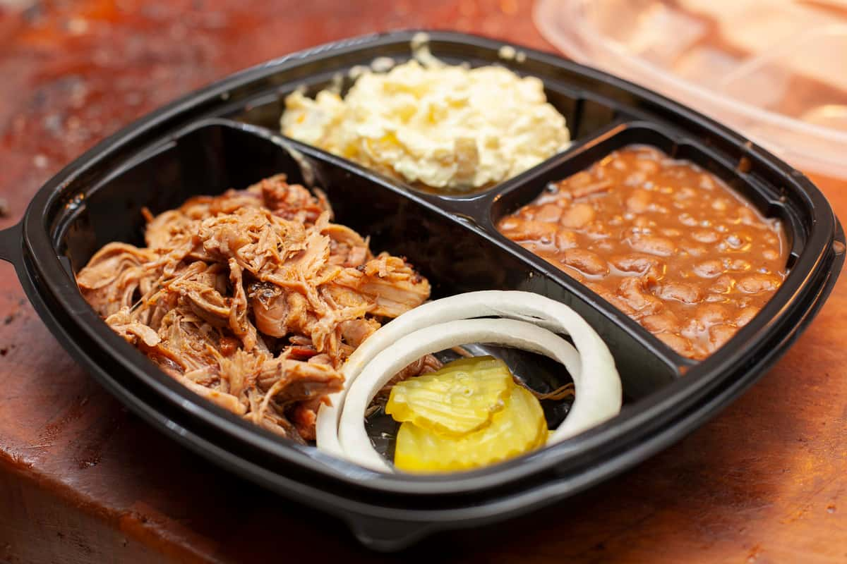 Pulled Pork Plate - Curbside Menu - The Big Bib BBQ - Barbecue ...