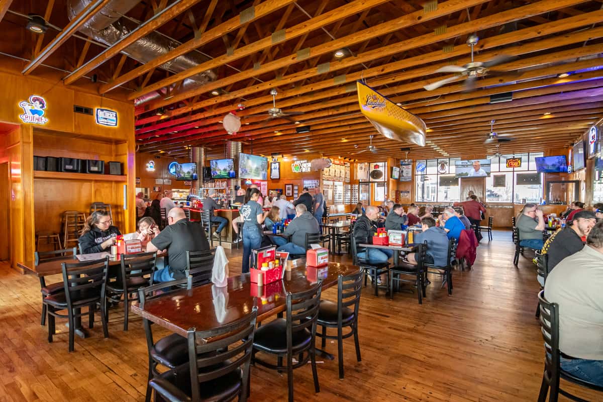 Interior Dinning