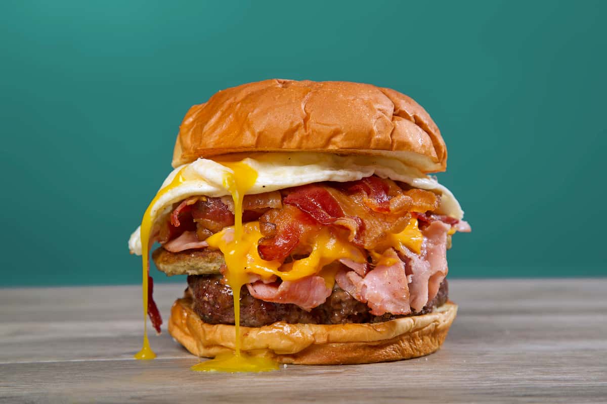 Burger with egg and bacon