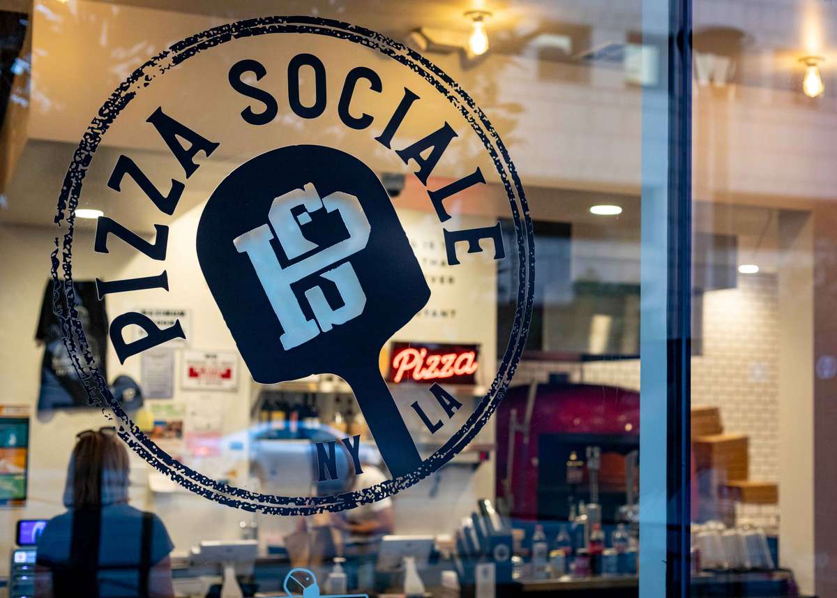 Pizza Sociale Interior