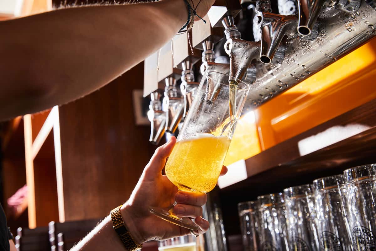 pouring draft beer