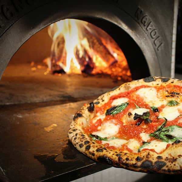 Where to Find Neapolitan Pizza in Buckhead