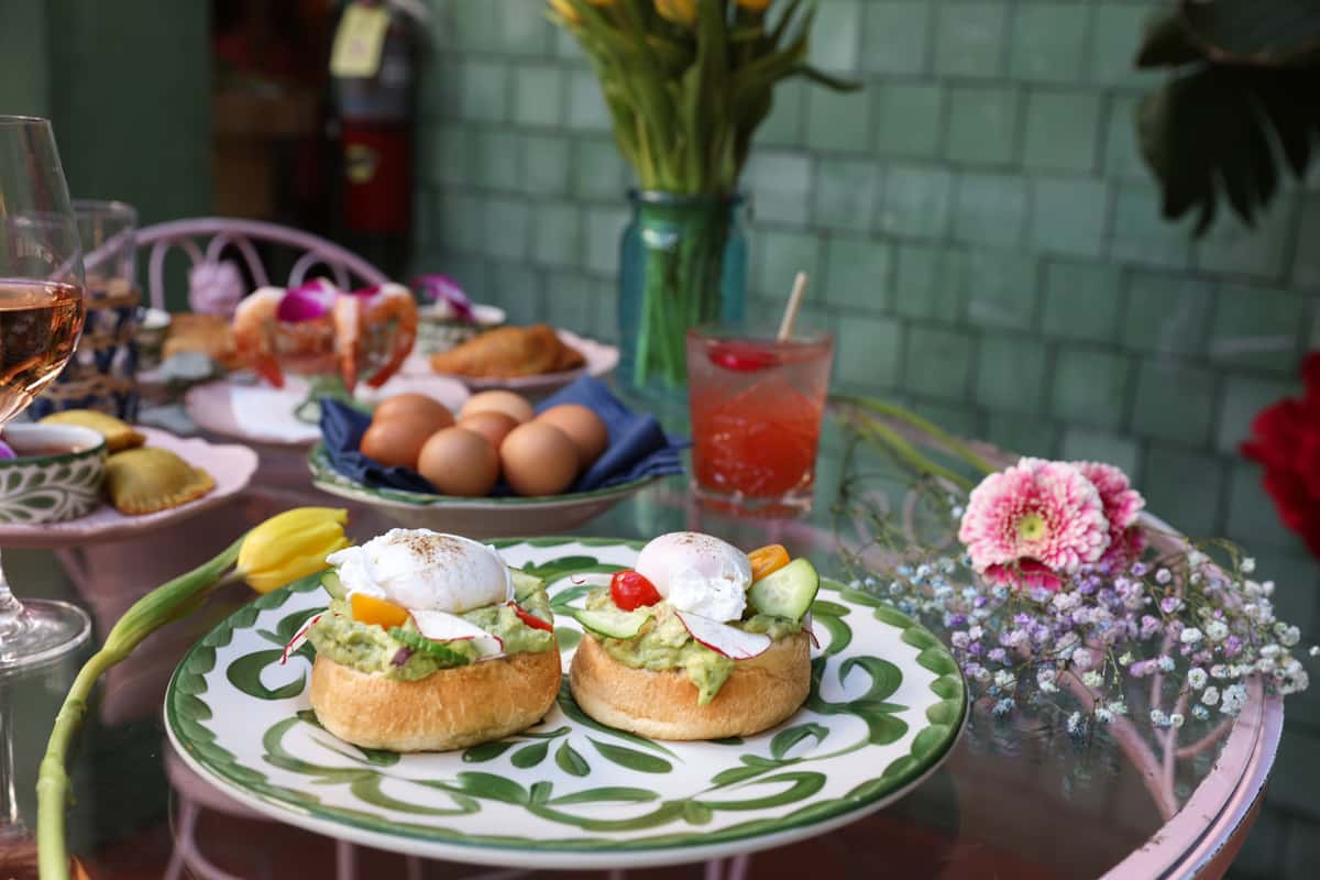 eggs benedict