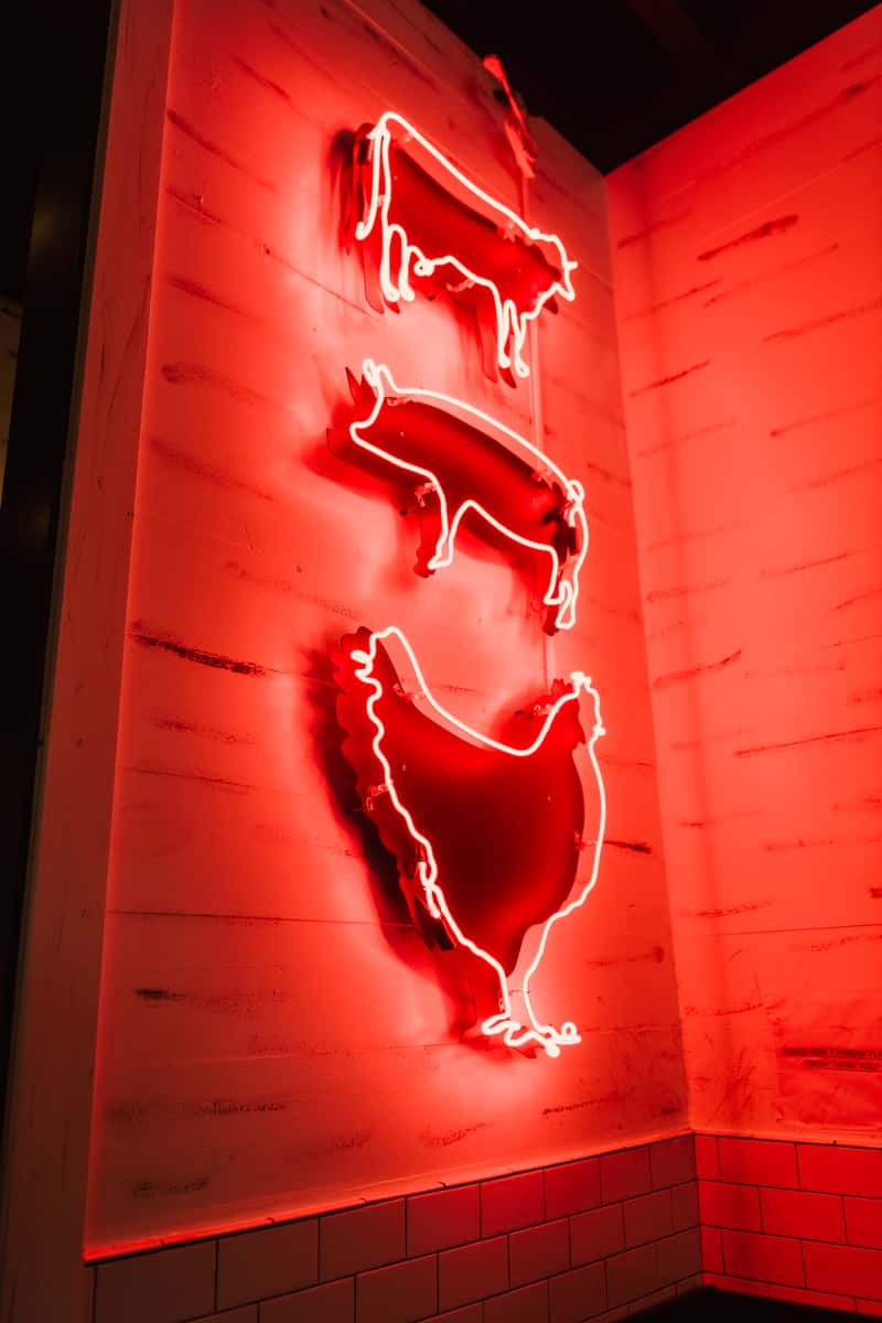 Interiorneon
