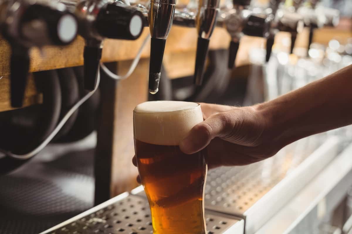 Drinks beer tap
