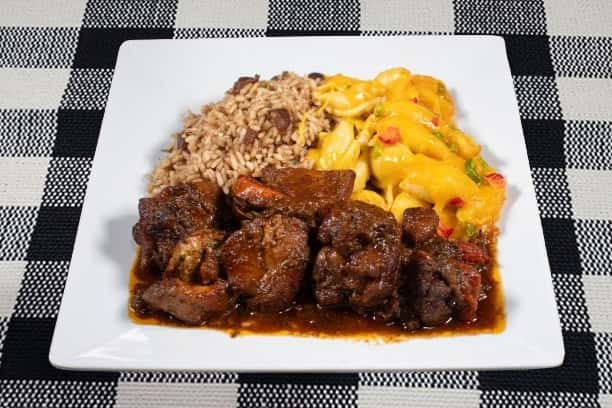 Brown stew chicken
