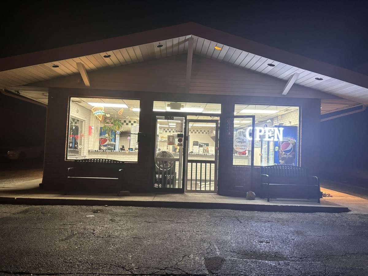 The Pizza Company | North Baldwin exterior