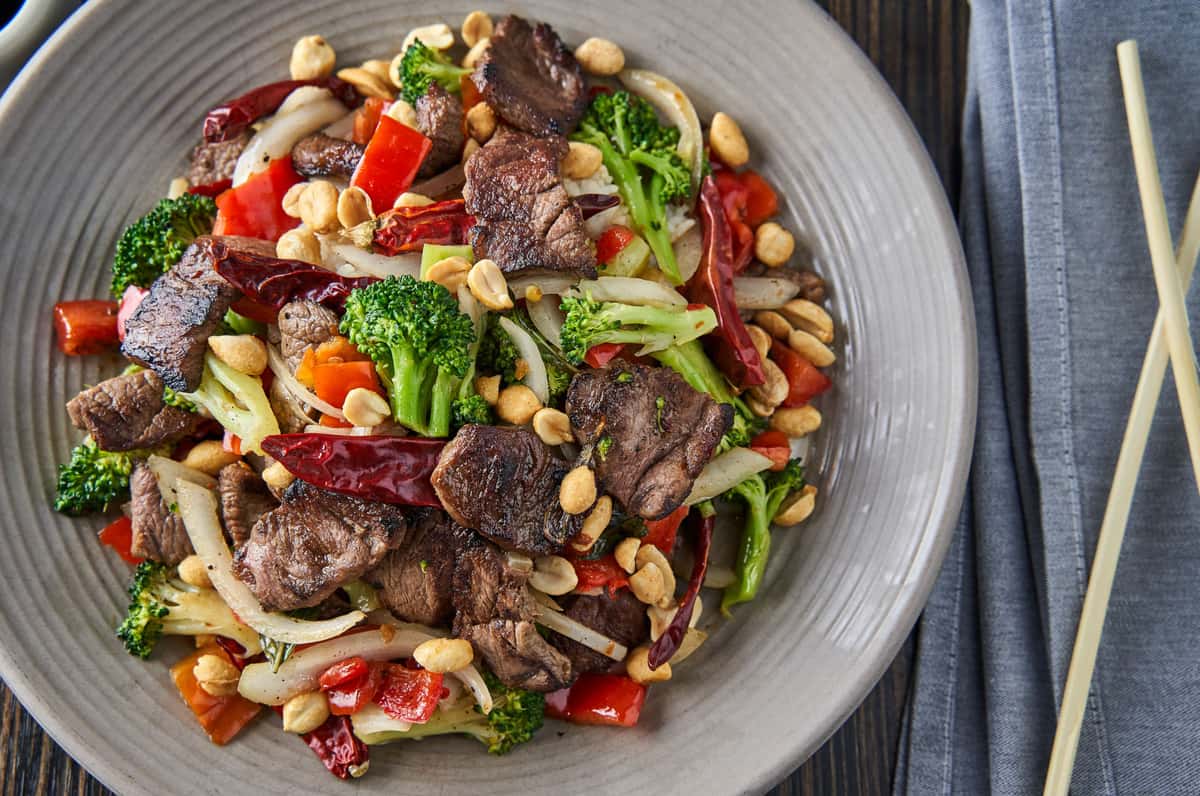 Kung Pao Beef* Lunch Menu Ling & Louie's Asian Bar and Grill