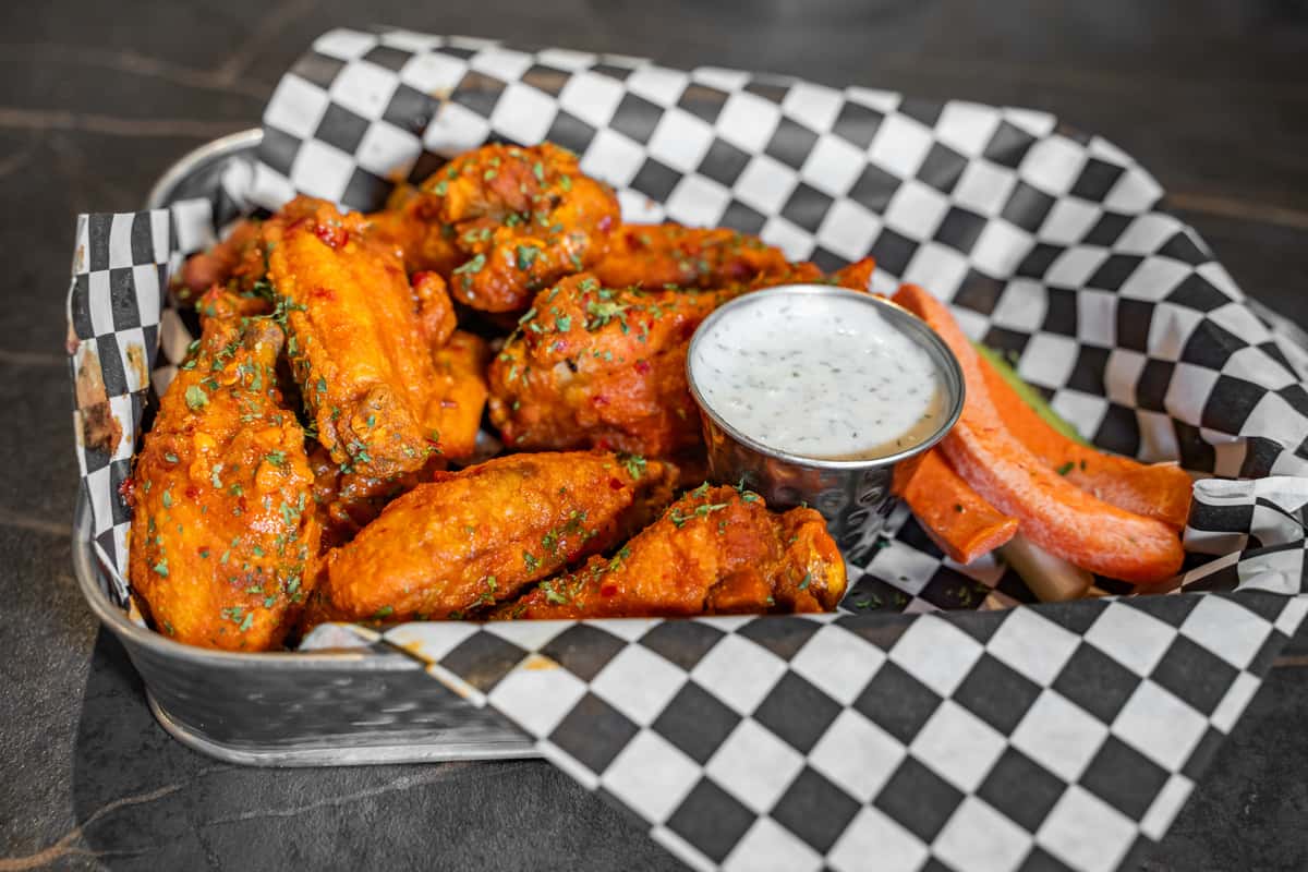 Medium Buffalo wings