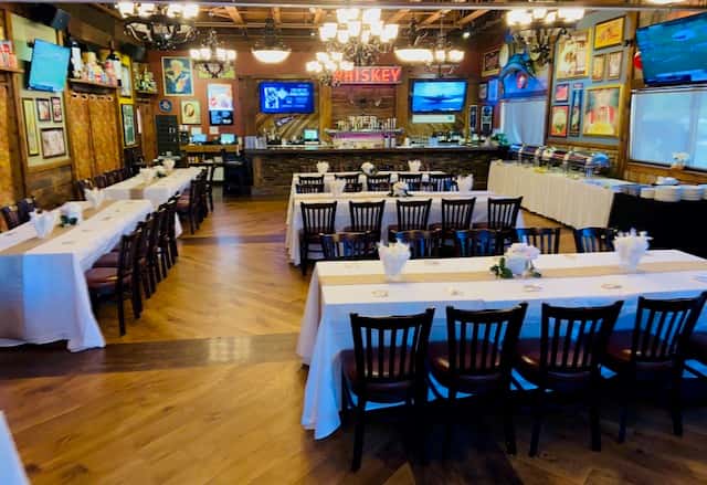 Private Events at Morettis in Morton Grove