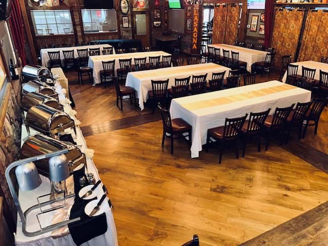 Private Events at Morettis in Morton Grove