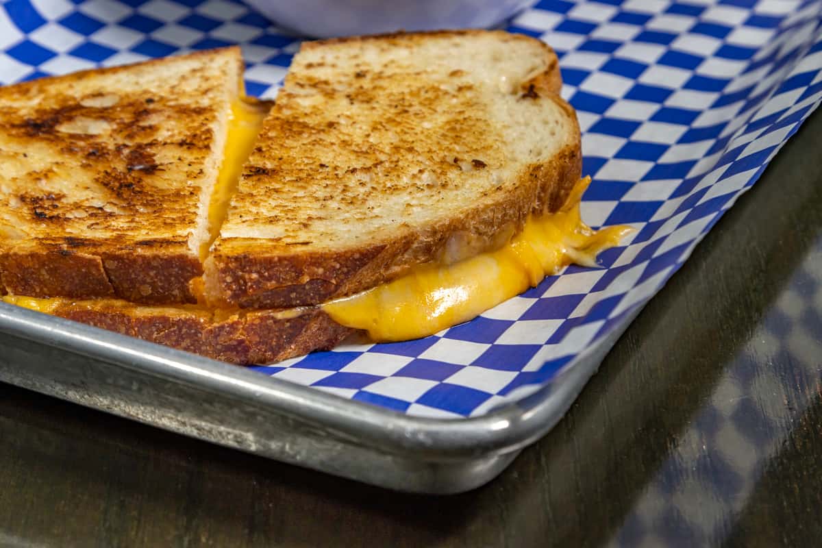 grilled cheese sandwich