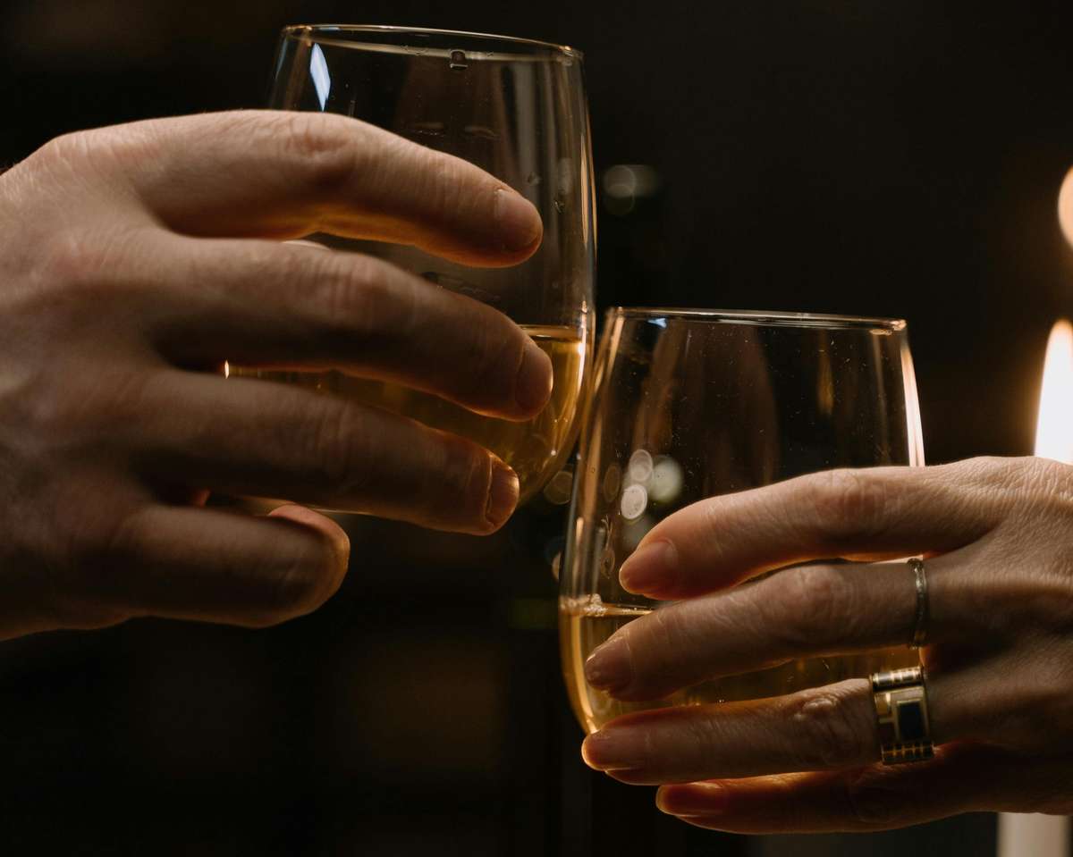 Guest wine toast