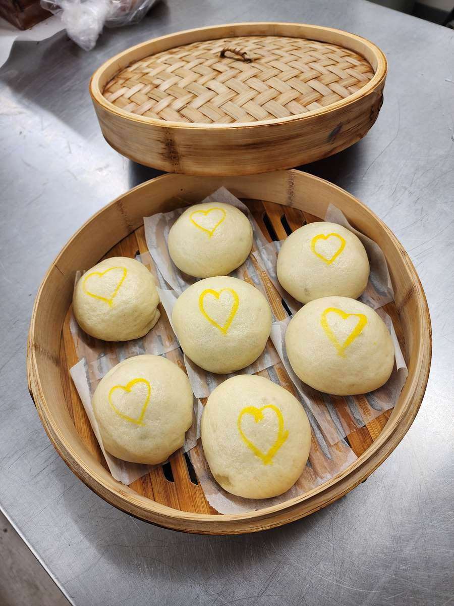 Steamed Bao in basket