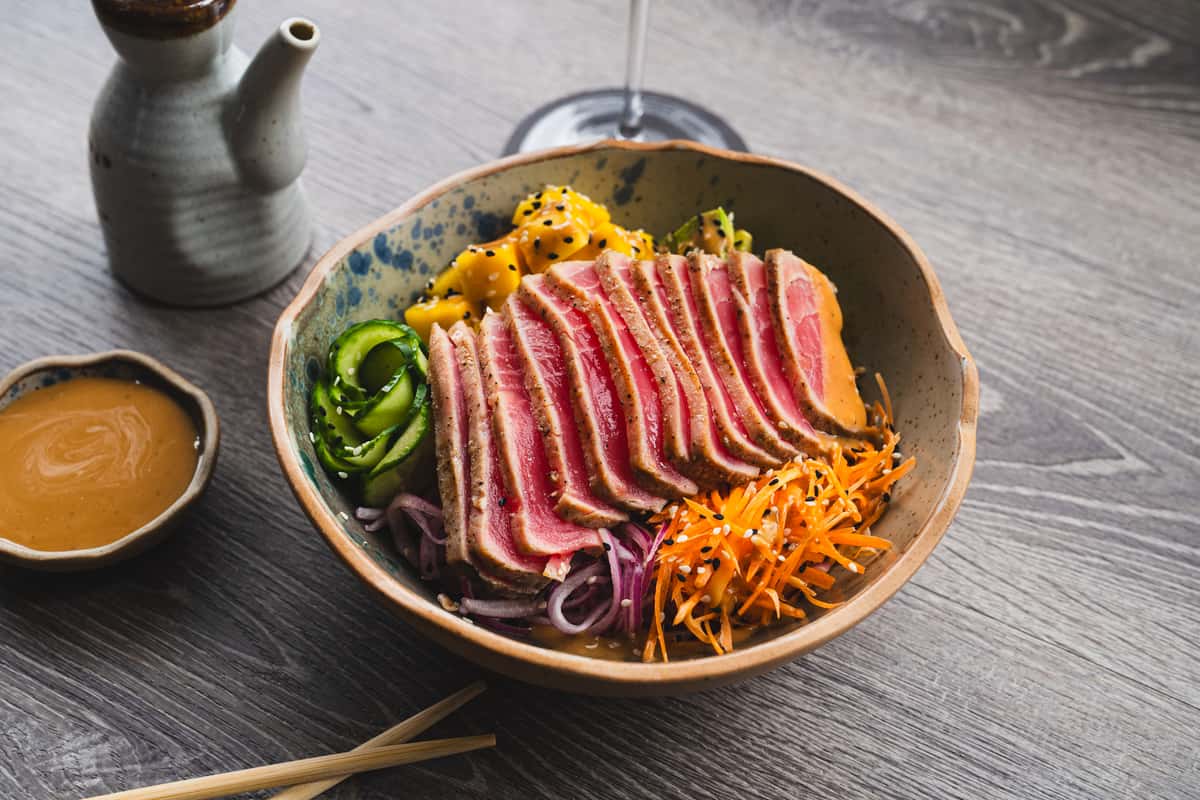 TUNA TATAKI BOWL