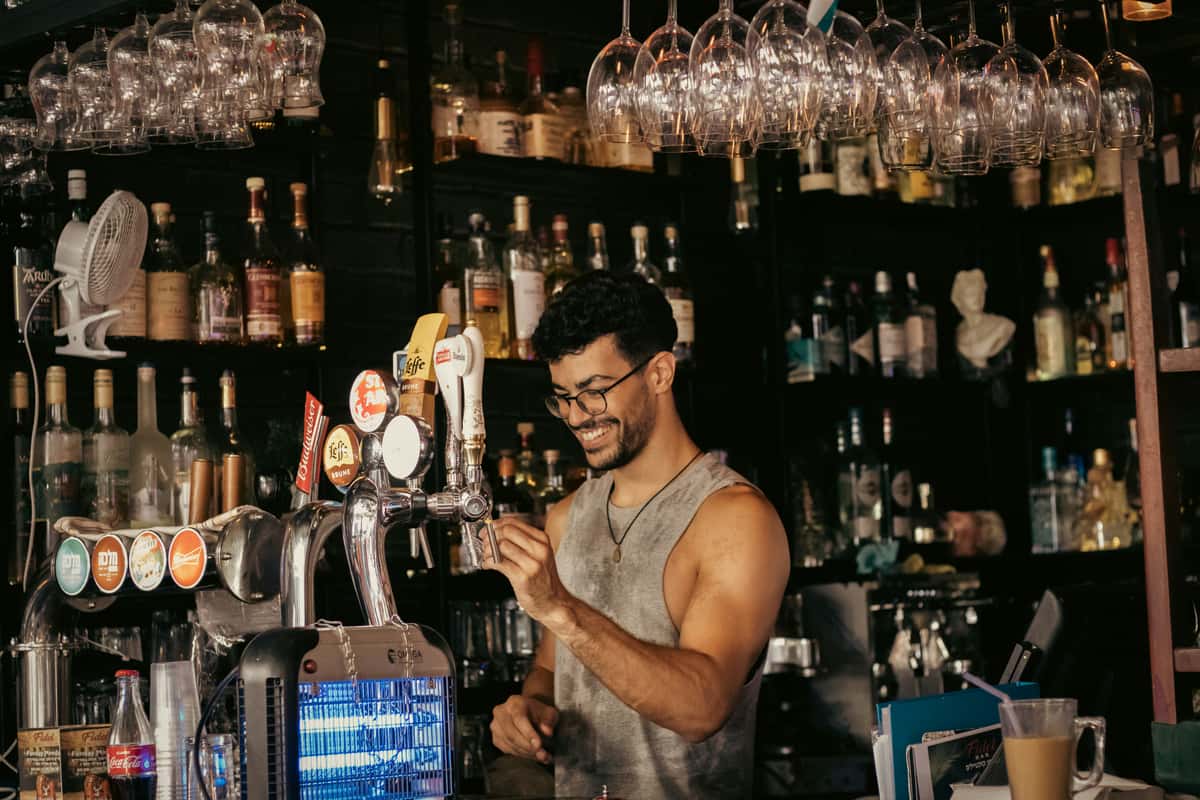 bartender