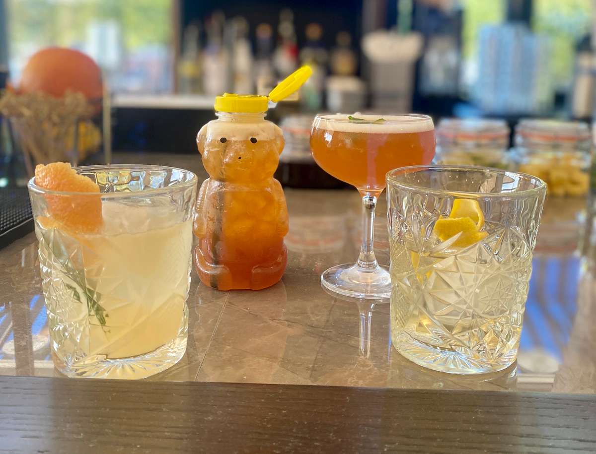 Live MusicCocktails