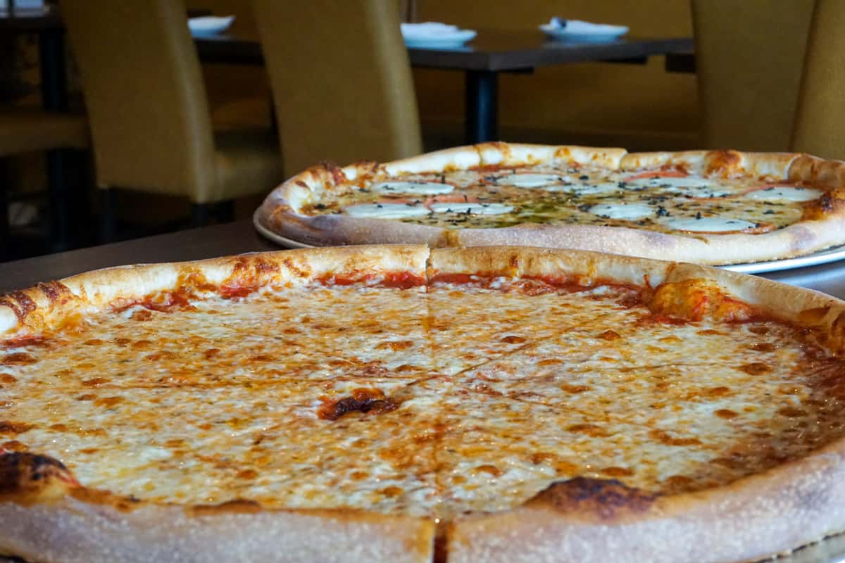 pizzas