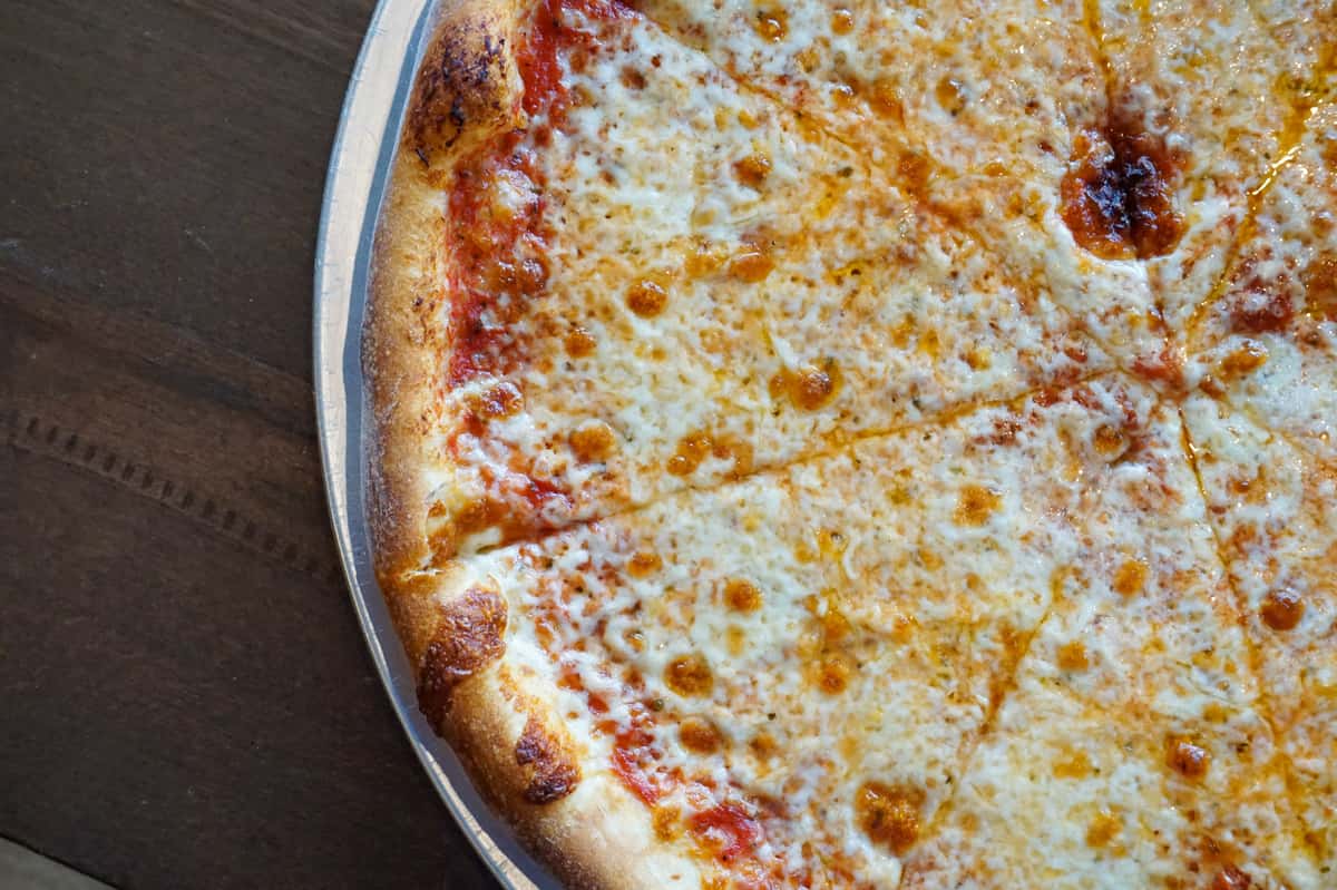 cheese pizza