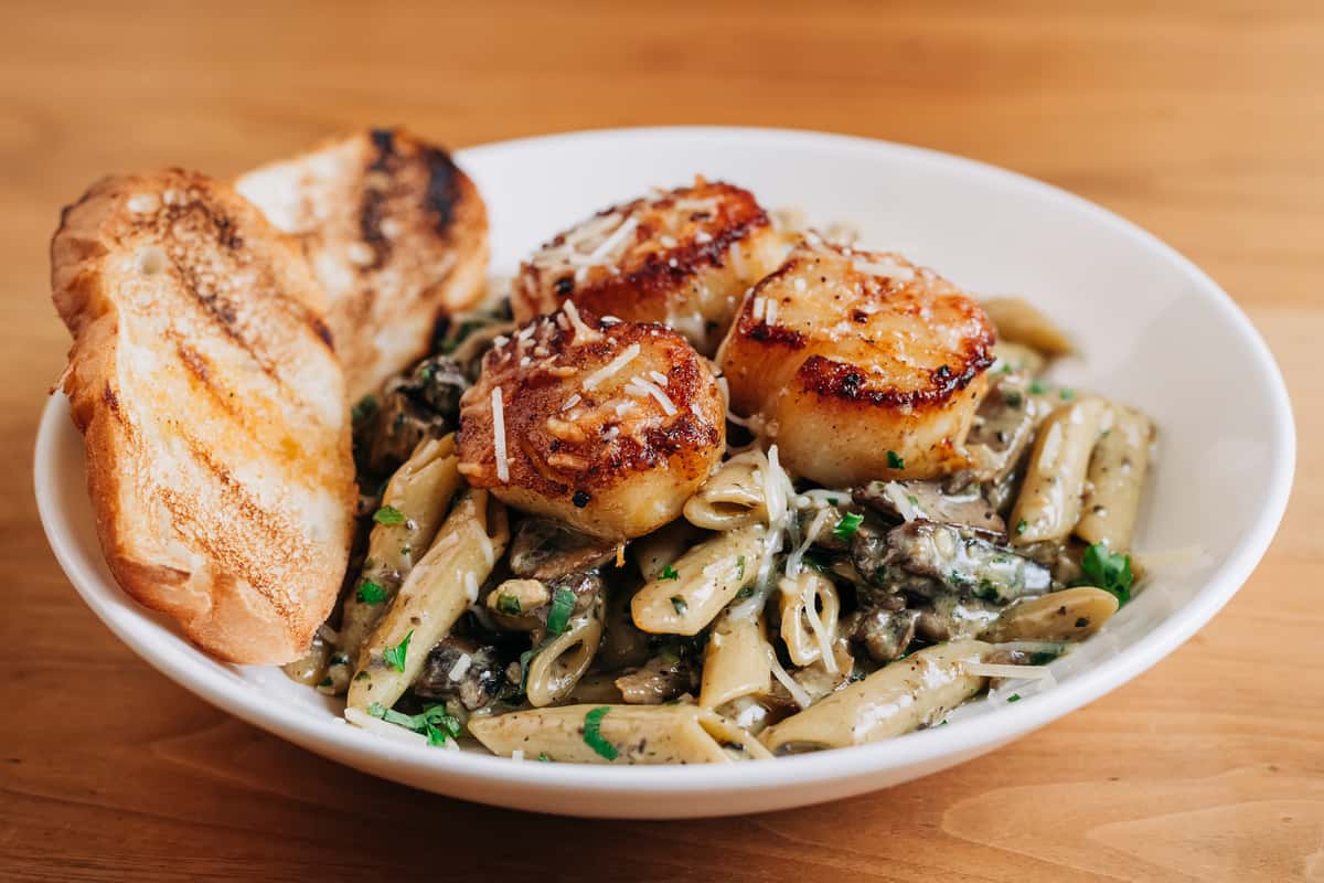 Pasta Tartufo with Scallops
