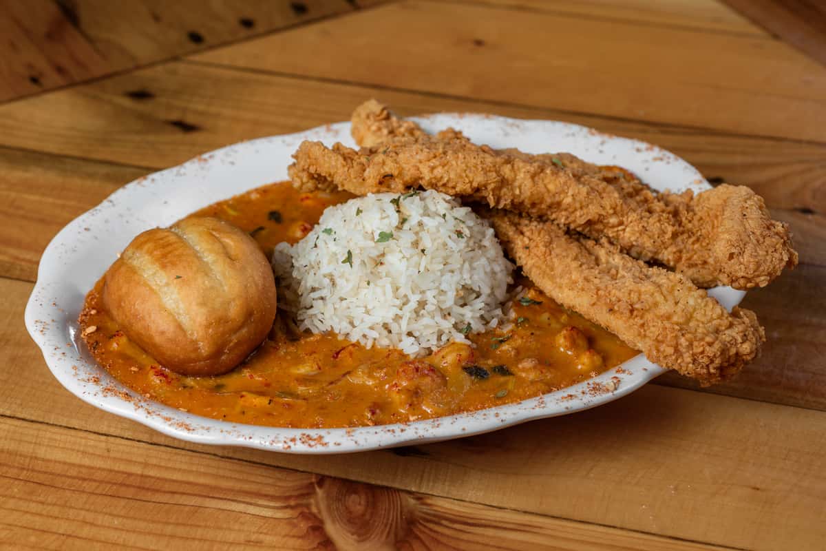 Catfish with bread and rice