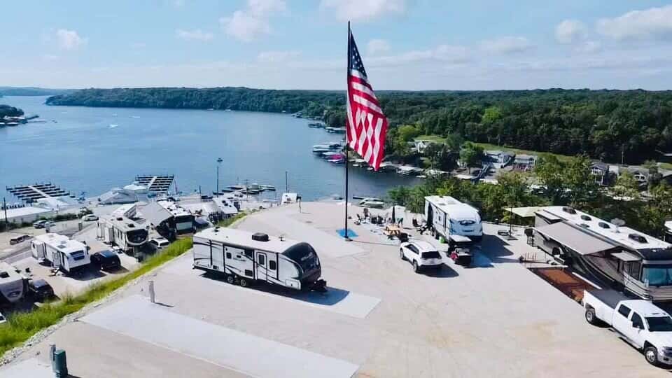 Picture of an RV set up