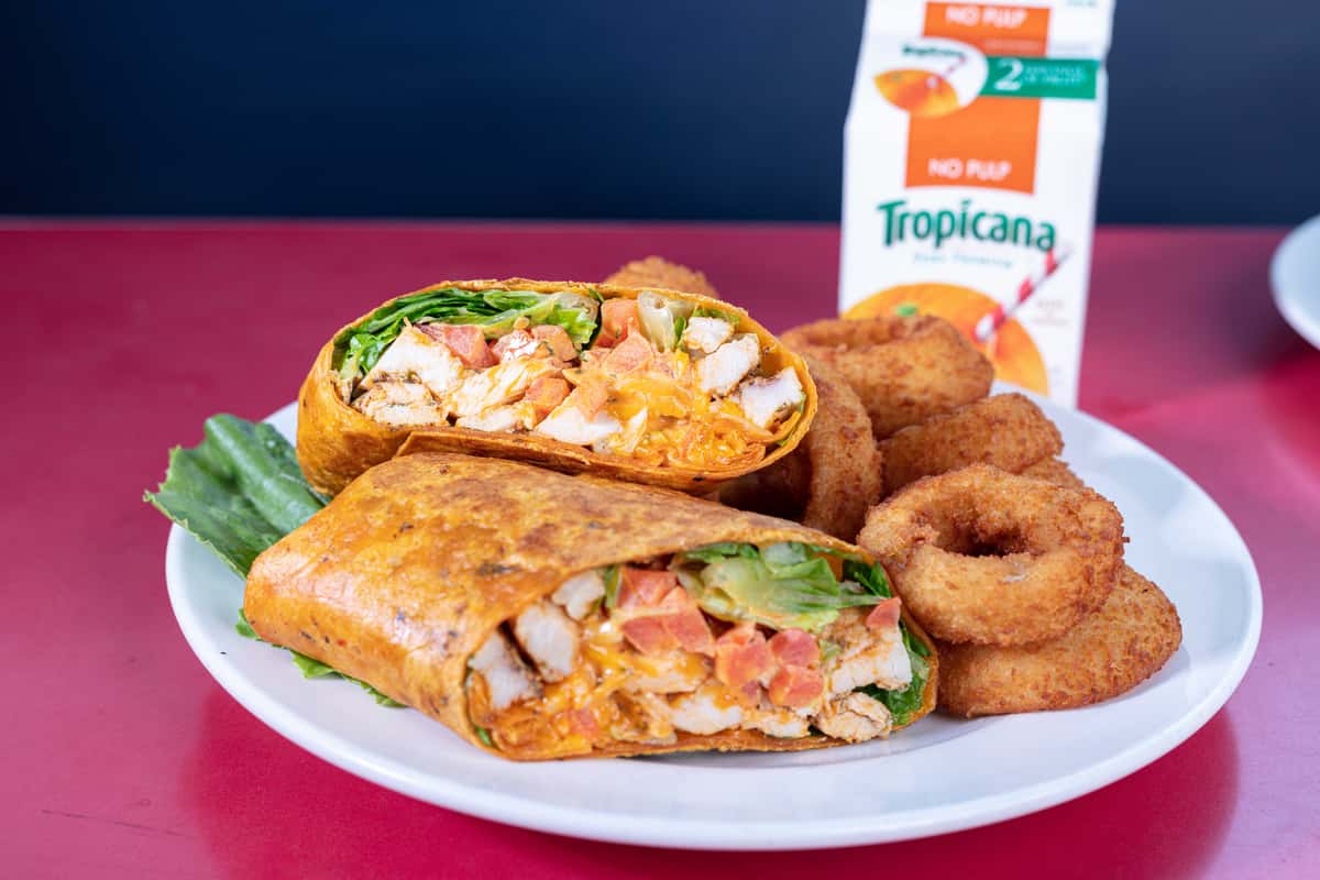 CHIPOTLE CHICKEN WRAP AND ONION RINGS