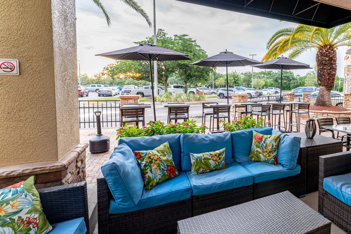 Outdoor patio at Bellalago location