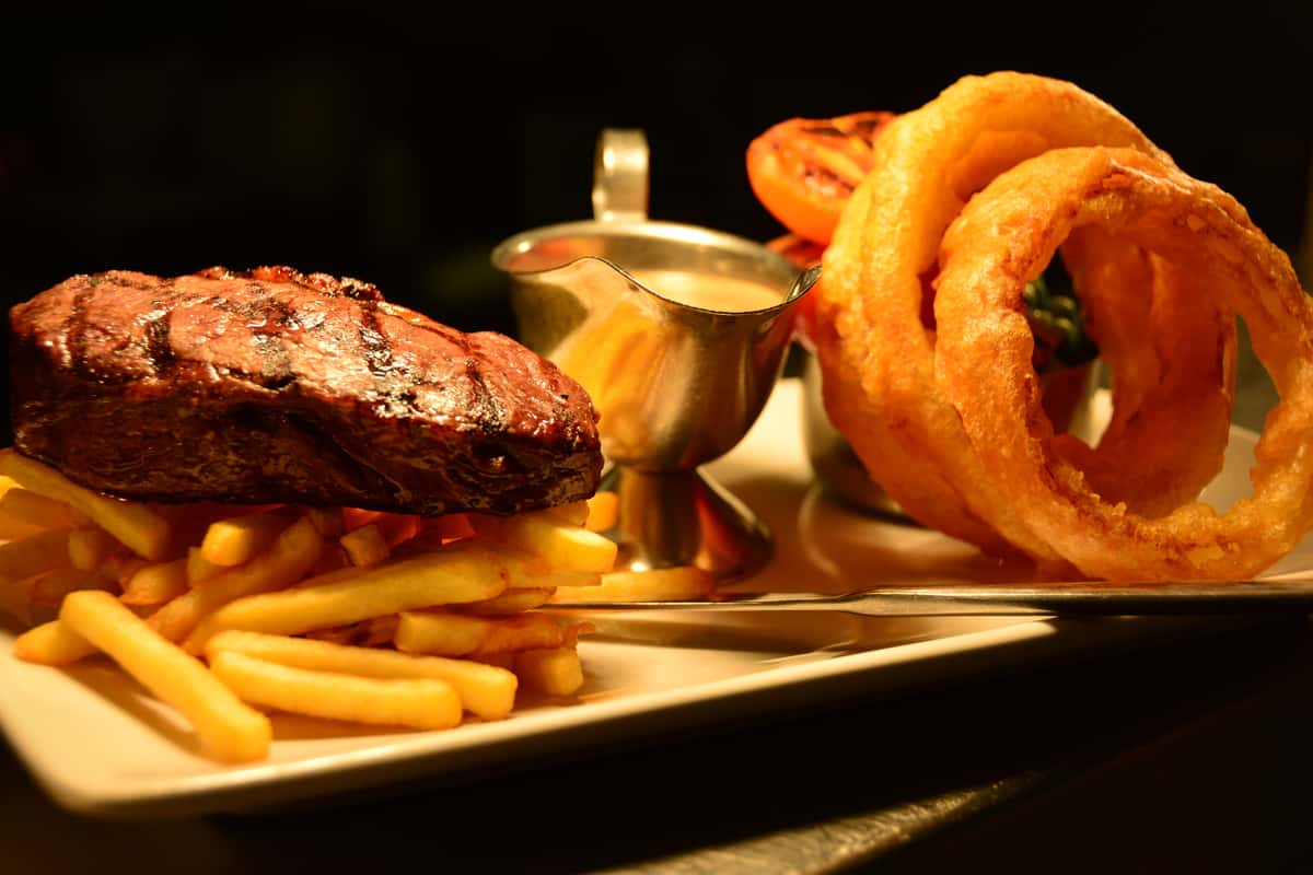steak and onion rings