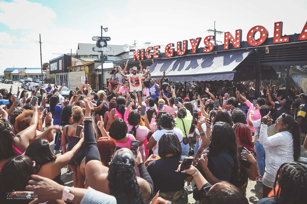 Crowds of People in front of Nice Guys Nola