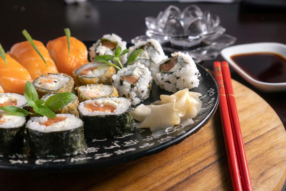 sushi rolls
