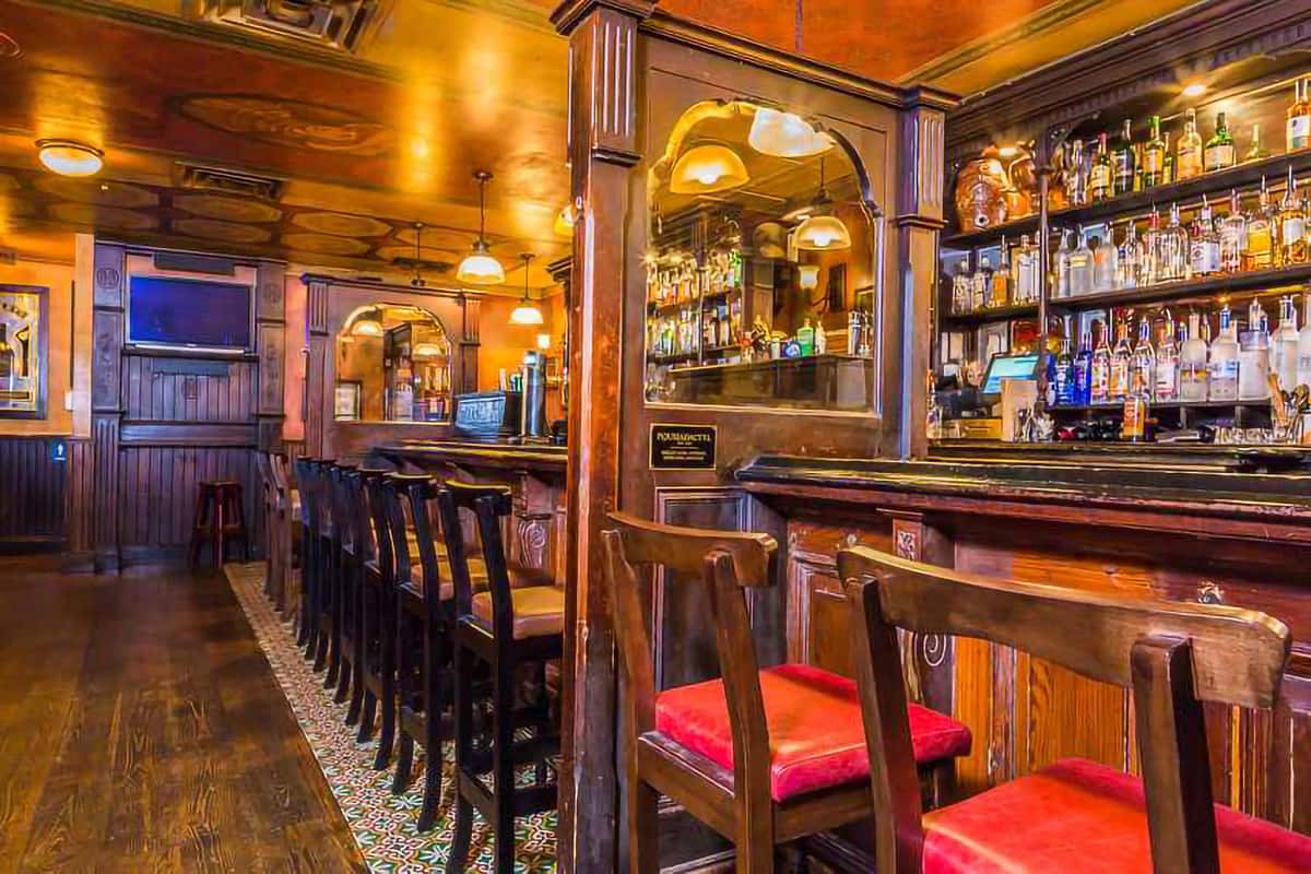 Upstairs Bar at Fado Chicago
