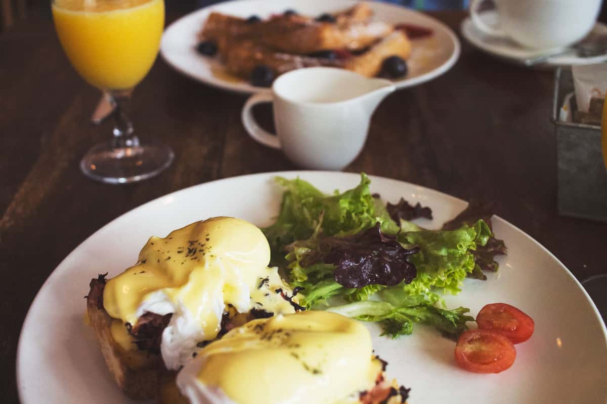 eggs benedict