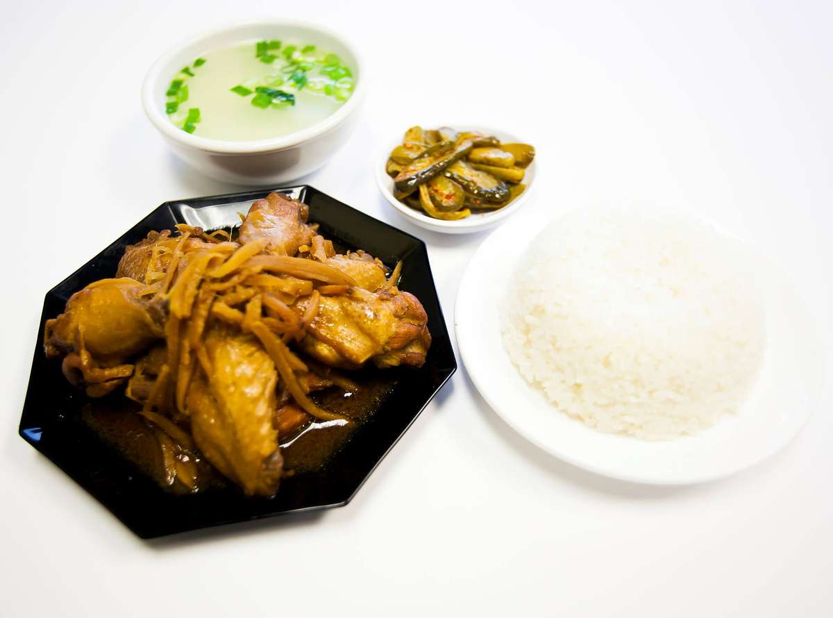 Pho Everest Vietnamese Restaurant