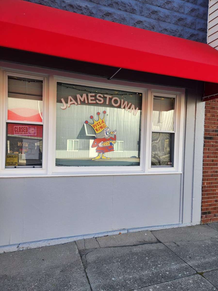 Jamestown-Pizza-King--980x1307.jpg