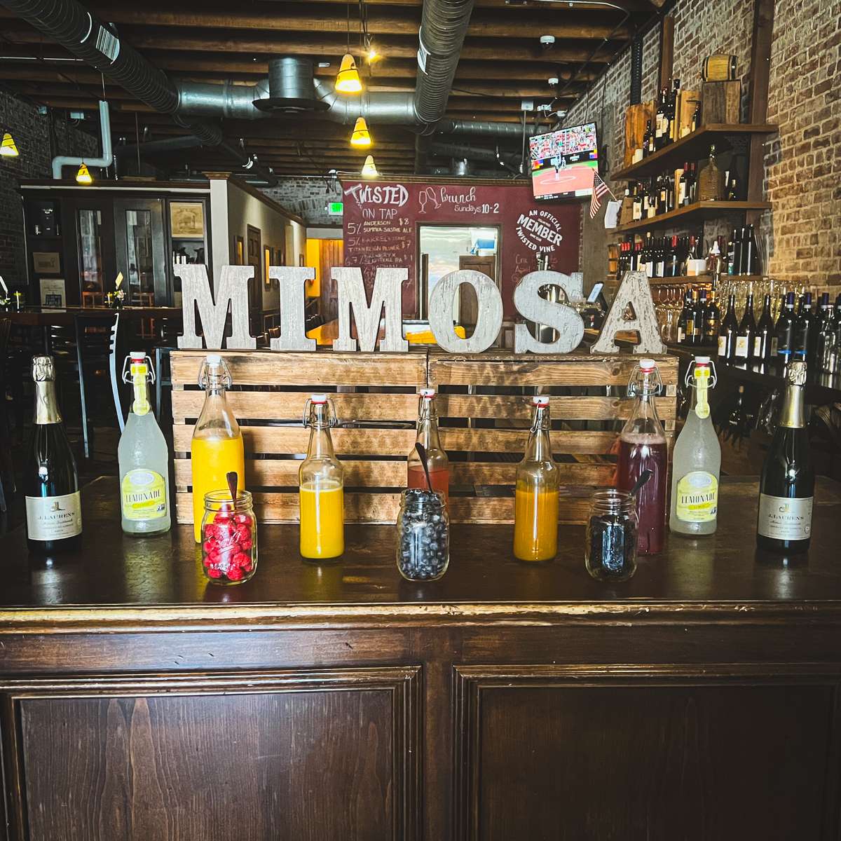 Mimosa Bar at Twisted