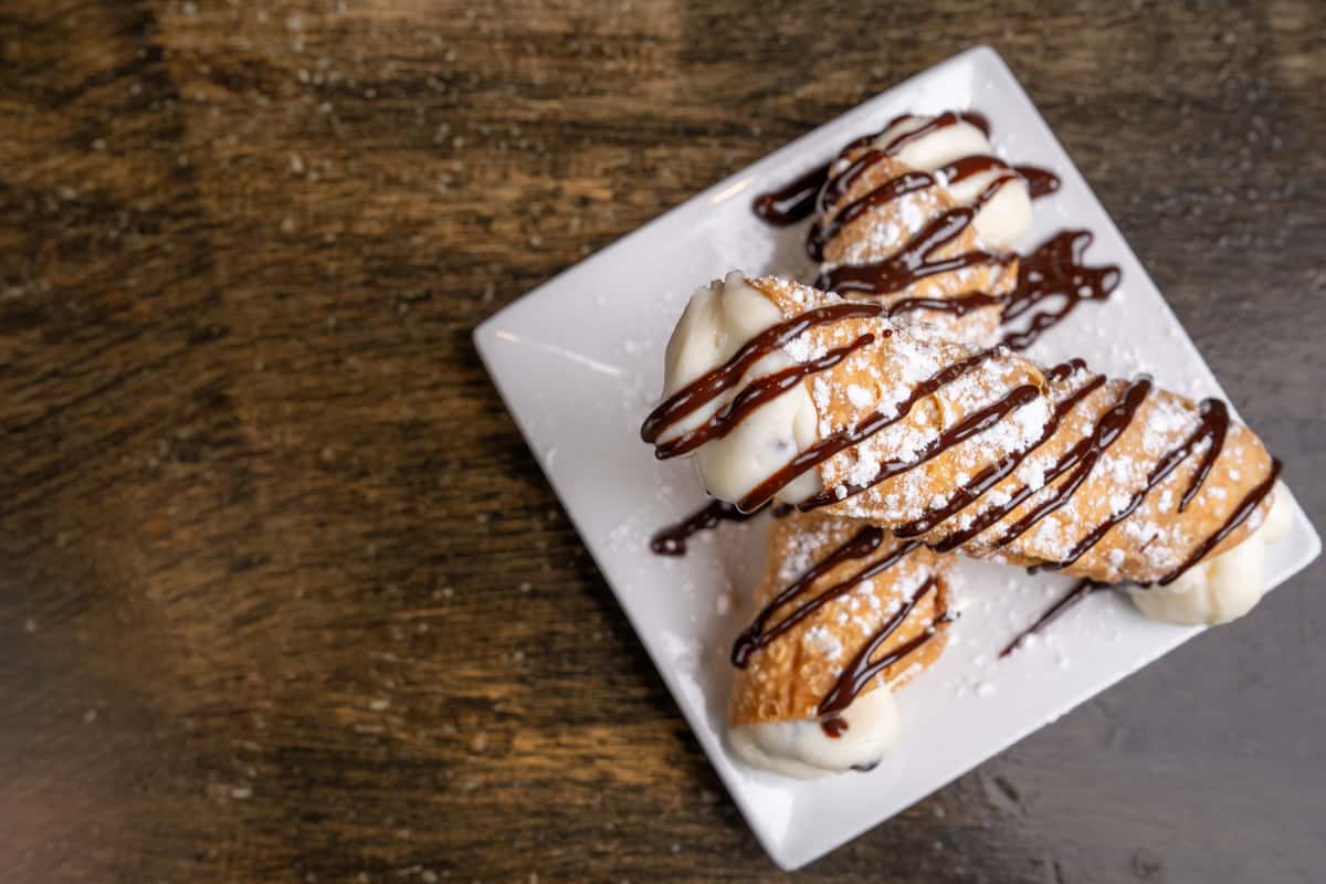 Cannolis
