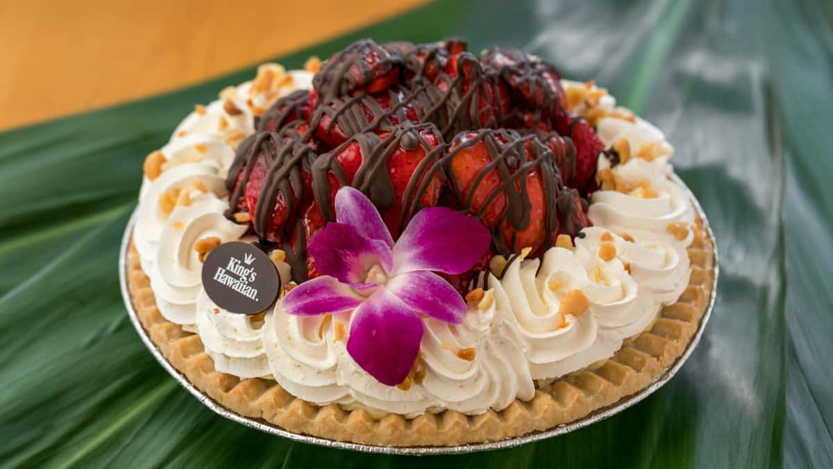 Banana Mac Berry Pie