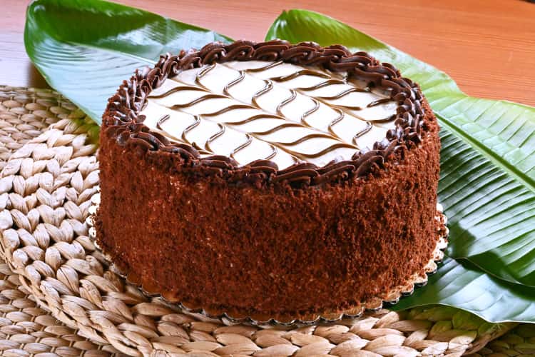 Wonder Layer Cake Banana Cream | Pran Foods
